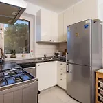 Awesome In With Wifi Apartment Veli Lošinj