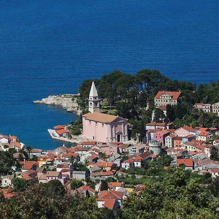 Apartamento Cozy In With Wifi Veli Lošinj