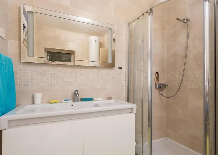 Cozy In With Wifi